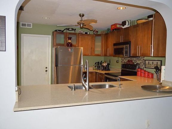 4th image of 18850 NW 63rd Ct