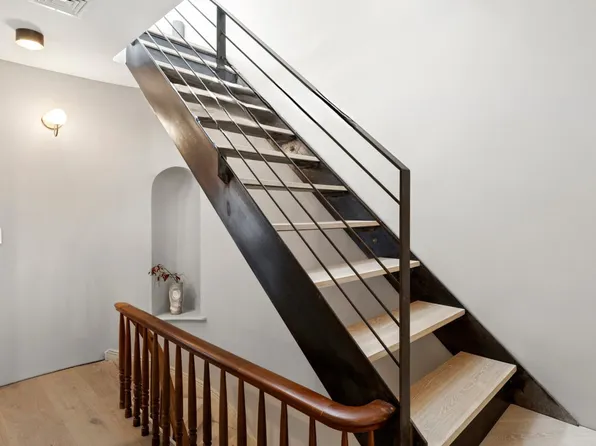 183 Wyckoff Street image 23 of 25