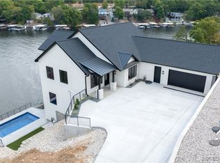 473 Redbud Ct, Lake Ozark, MO 65049