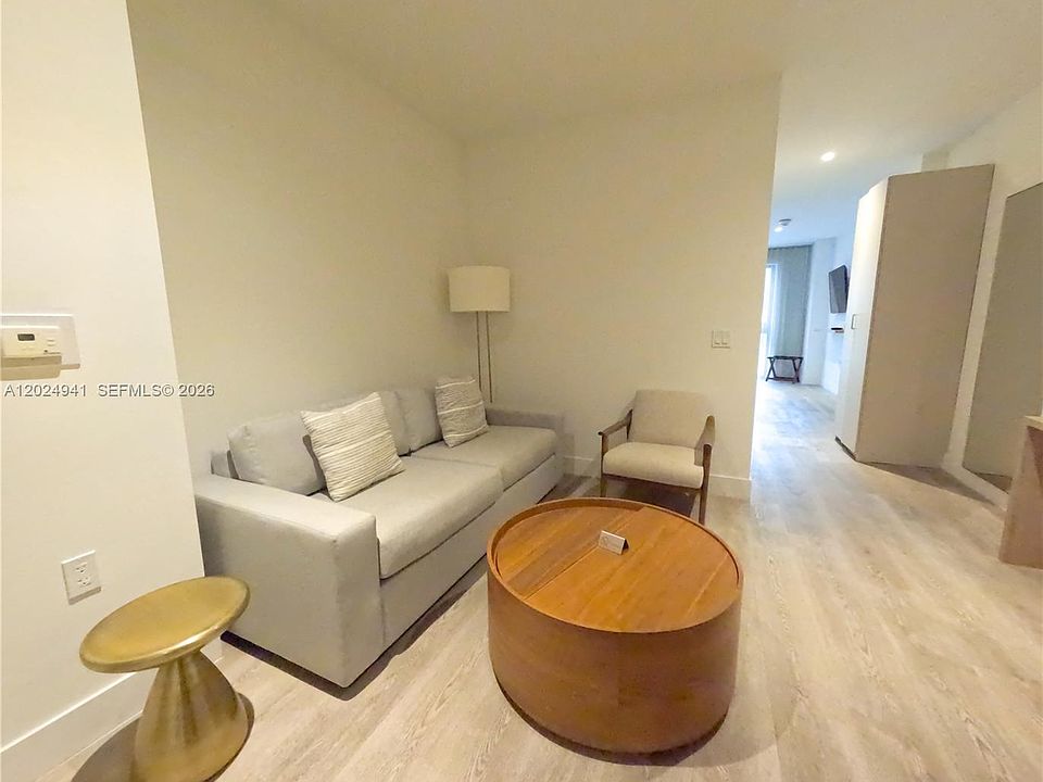 1st image of 229 SW 9th St #508