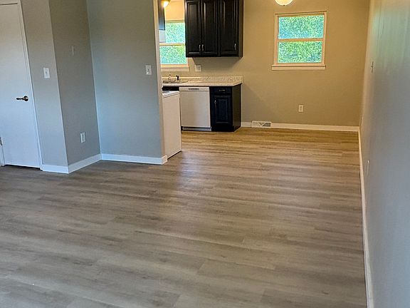 4th image of 7312 N Moberly Dr #A