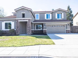 1192 Carson Ave, Clovis, CA 93611