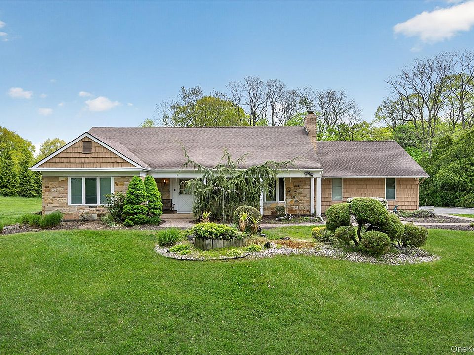 1st image of 24 Thorngrove Lane