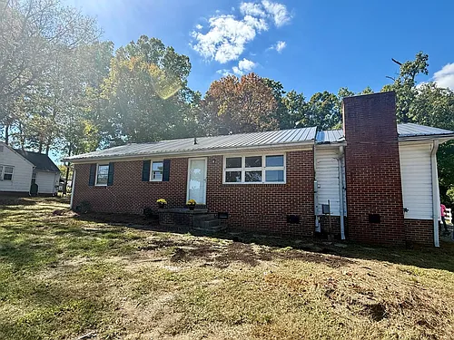 3015 County Farm Rd Photo 1
