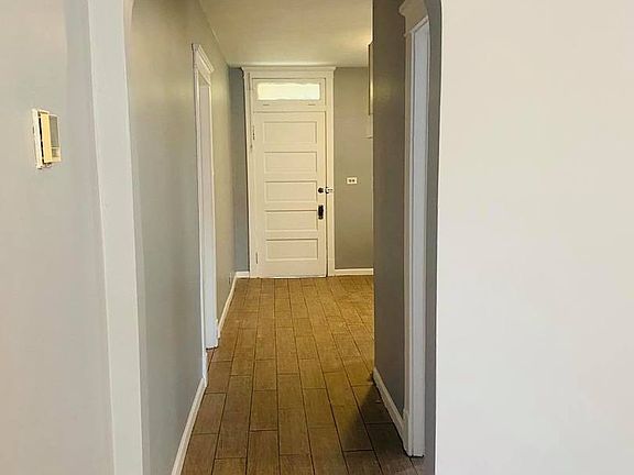 5th image of 2535 N Marmora Ave