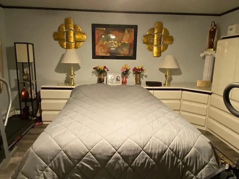 12 Park Ln — Photo 14