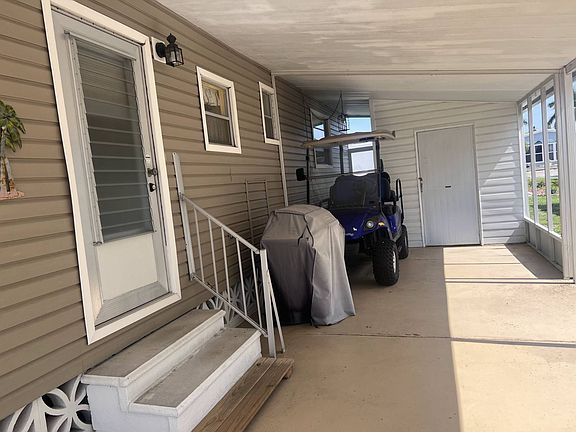5th image of 3 Flores Dr