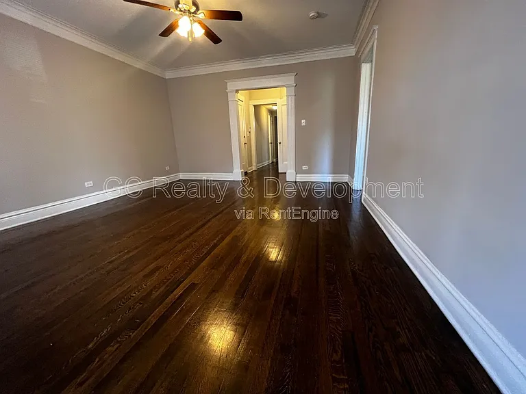 6031 S Eberhart Ave #2 — Photo 7