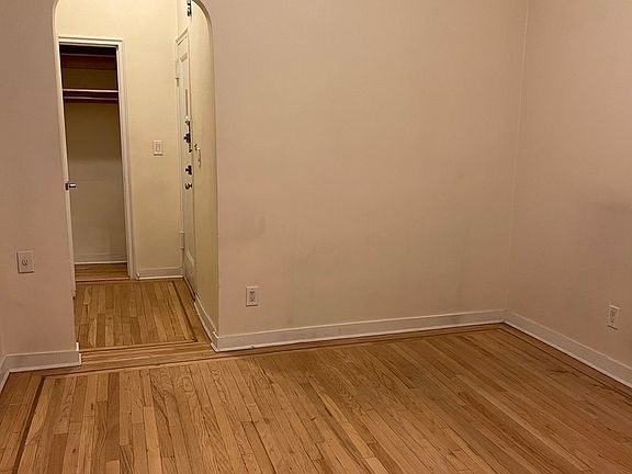3rd image of 123 E 82nd St #1RE