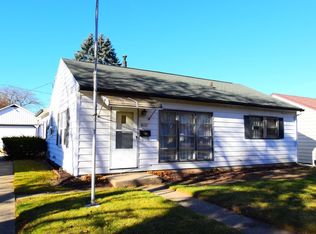 4111 S Lipton Ave, Saint Francis, WI 53235