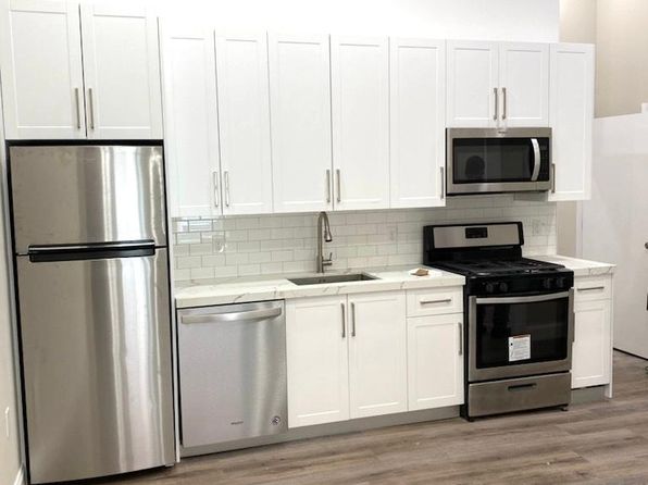 572 Main St #3F
