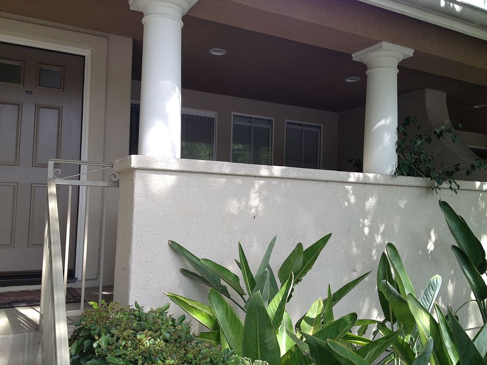 Door with large Patio