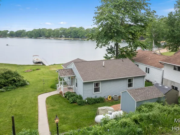13480 W McBride Rd, Coral, MI 49322