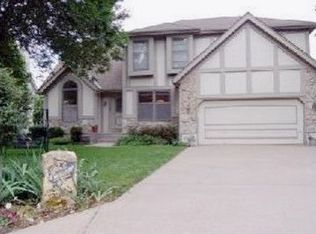 11523 S Lennox St, Olathe, KS 66061