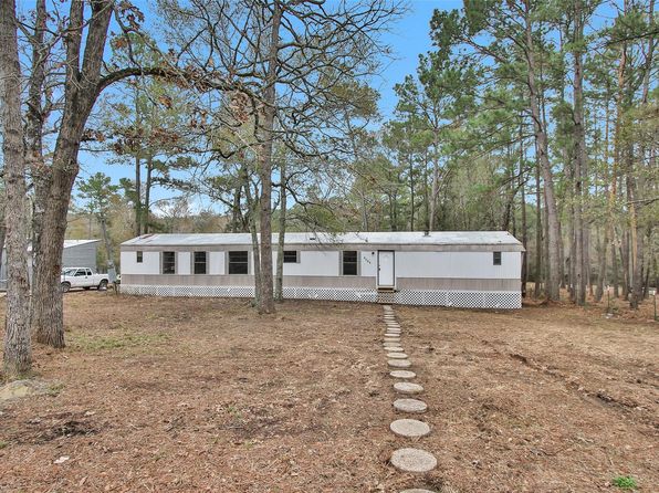 4794 Tall Pine Rd, Navasota, TX 77868