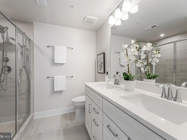 12742 Verdant Way — Photo 37