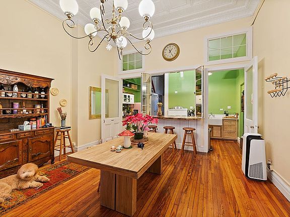 2nd image of 5 Great Jones St APT 2