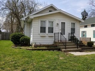 614 Community St, Lansing, MI 48906