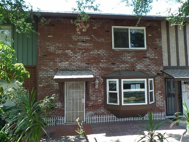 1st image of 749 S Mollison Ave APT 13