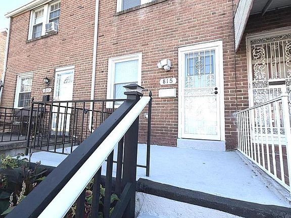 3rd image of 815 E Cold Spring Ln