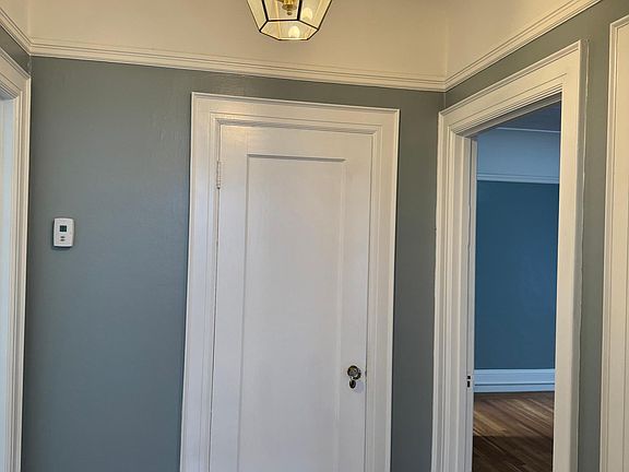 2nd image of 3330 Buchanan St APT 4