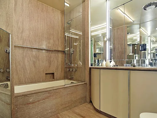 Sold by Sotheby's International Realty | media 36