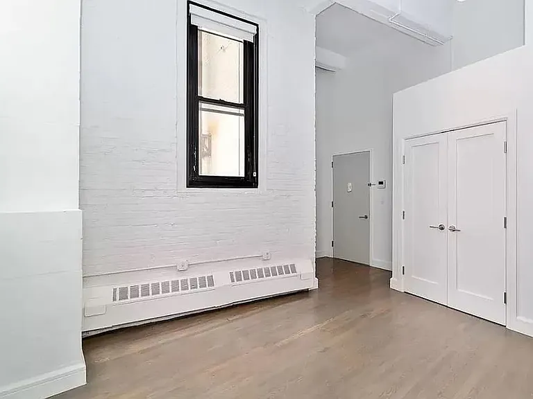 110 Greenwich St #7G — Photo 6