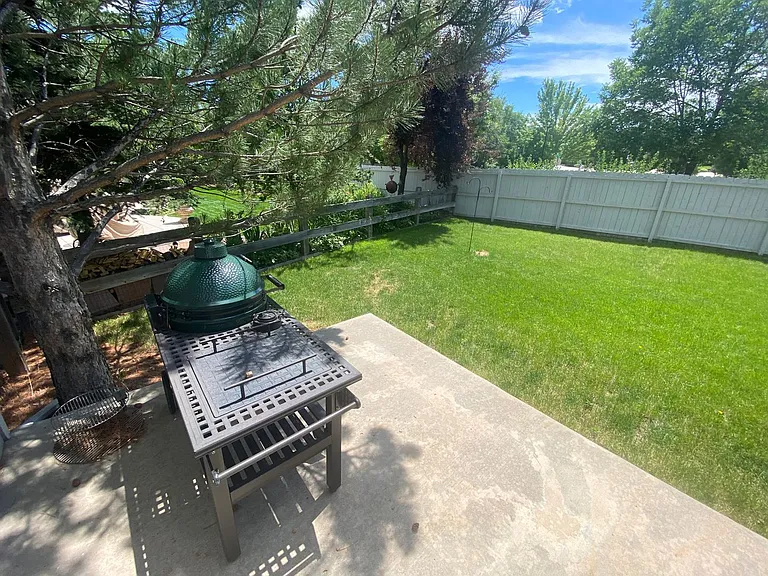 7100 Cerney Cir — Photo 22