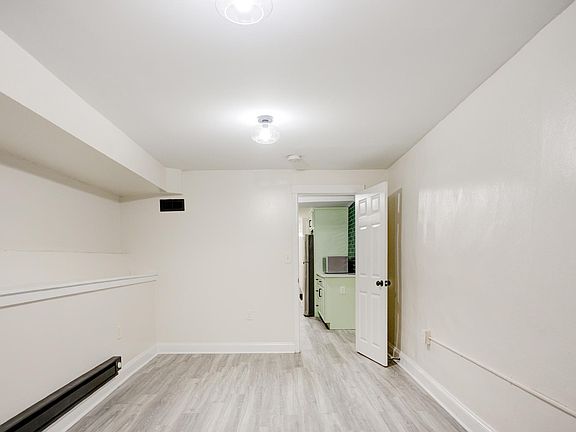 2nd image of 3217 W Montgomery Ave