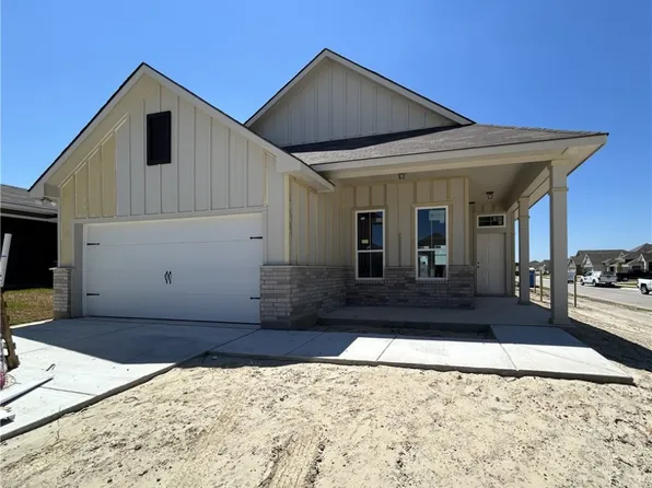 2219 Suzy Ct, Bryan, TX 77807