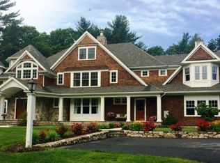 3 Morningside Dr, Dover, MA 02030