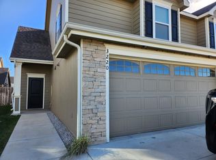 3220 Yankee Tank Ln, Lawrence, KS 66047