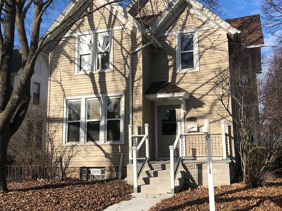 1st image of 434 W College Ave