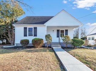 67 Kohary Dr, Milford, CT 06460