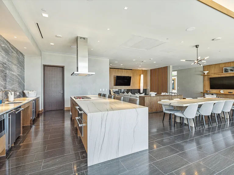 7901 Windrose Ave #603 — Photo 46