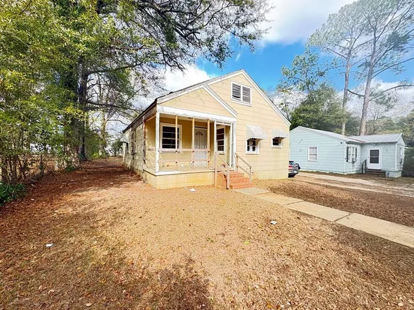 1013 Whitney Ave, Albany, GA 31701