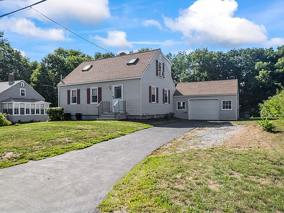 4th image of 72 Young Street
