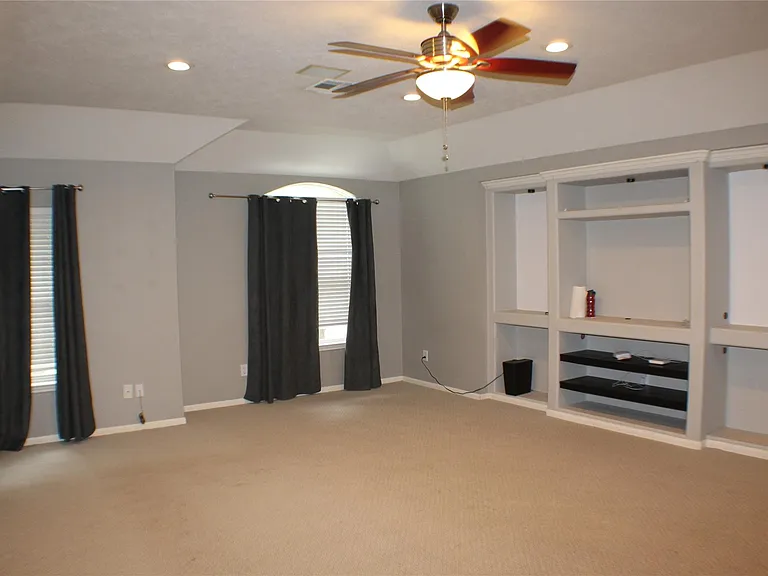 1718 Heddon Falls Dr — Photo 39