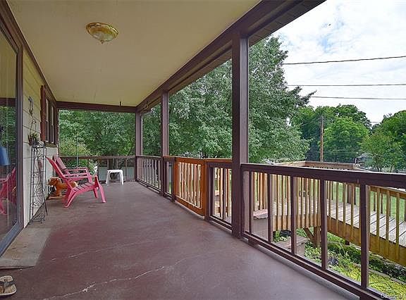 5th image of 203 Belton Ave