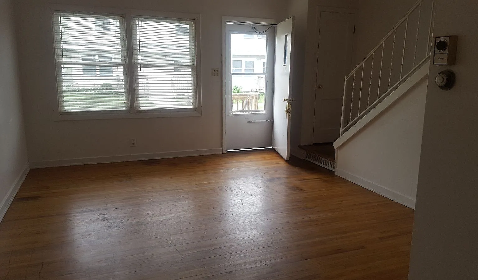 1229 W Mullan Ave — Photo 1