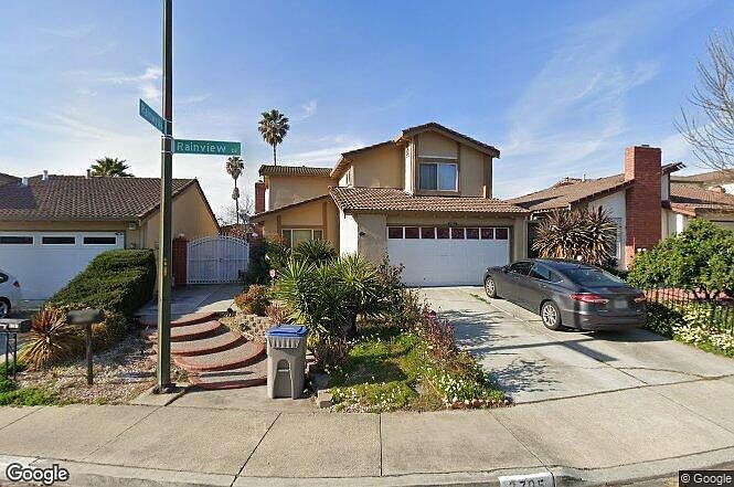 1st image of 2705 Rainview Dr