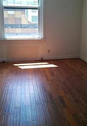 5th image of 112 N Pattee St APT 202