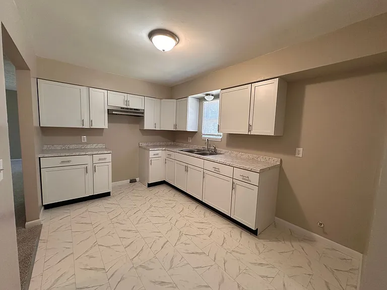 3919 N Audubon Rd — Photo 9