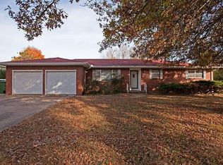 1905 S 11th St, Elkins, AR 72758
