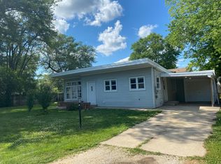 1311 E Dean St, Peoria, IL