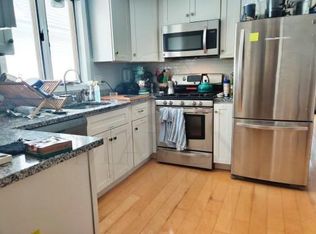 124 Hudson St #2, Somerville, MA 02144