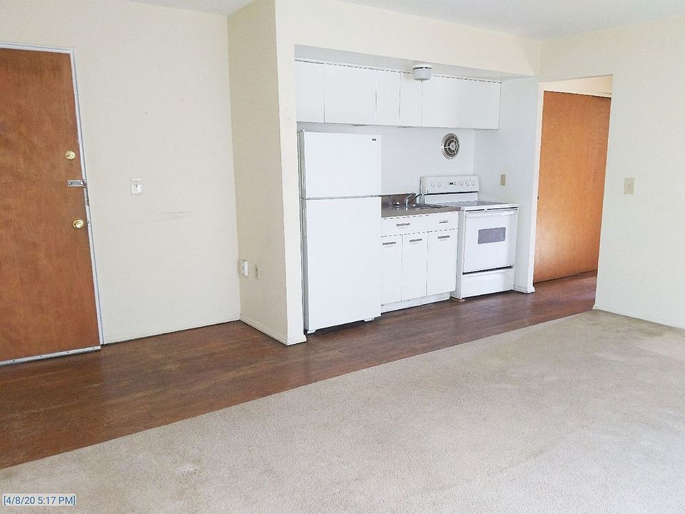 1st image of 922-926 S Ludlow Ave #926-05
