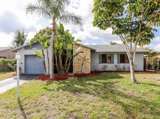 4915 SW 12th St, Pompano Beach, FL 33068