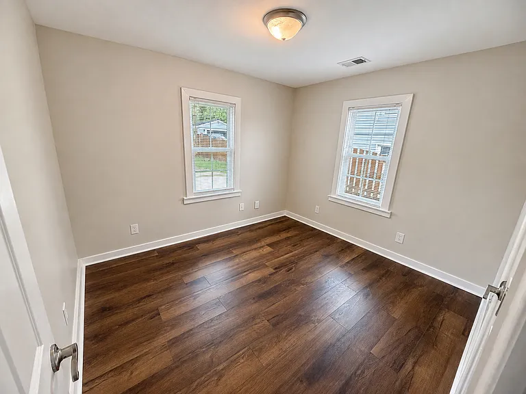 Main Level - Bedroom 3