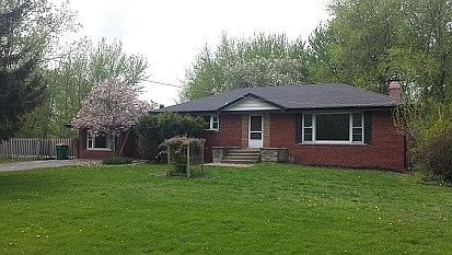 1st image of 15540 Clyde Ave
